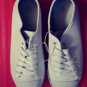 Orly Women's White Athletic Shoes - Size 7